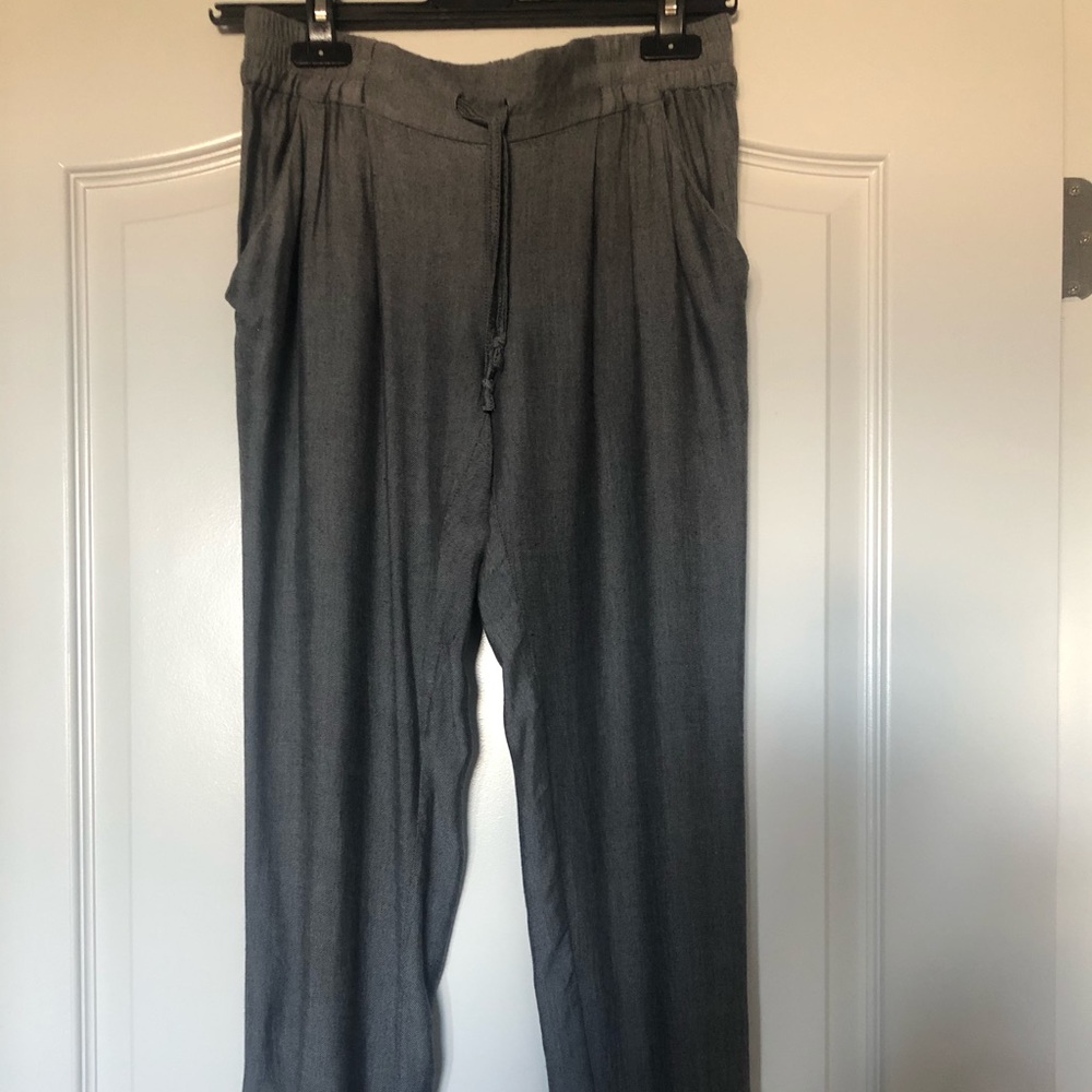 aritzia talula los feliz jogger